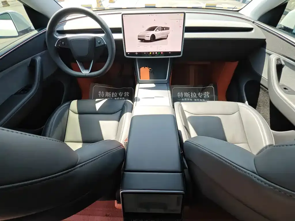 Tesla Model Y — фото 4