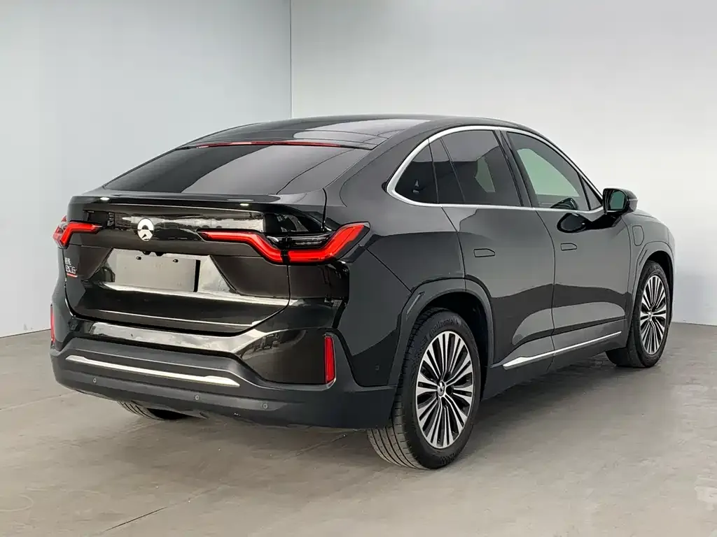 NIO EC6 — фото 8