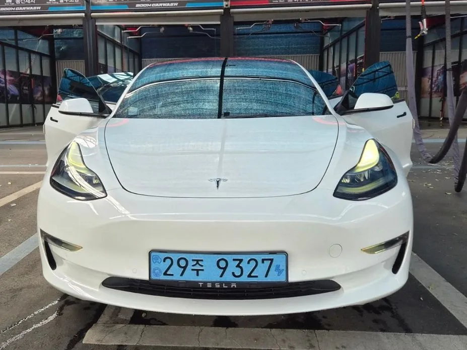 Tesla Model 3 — фото 6