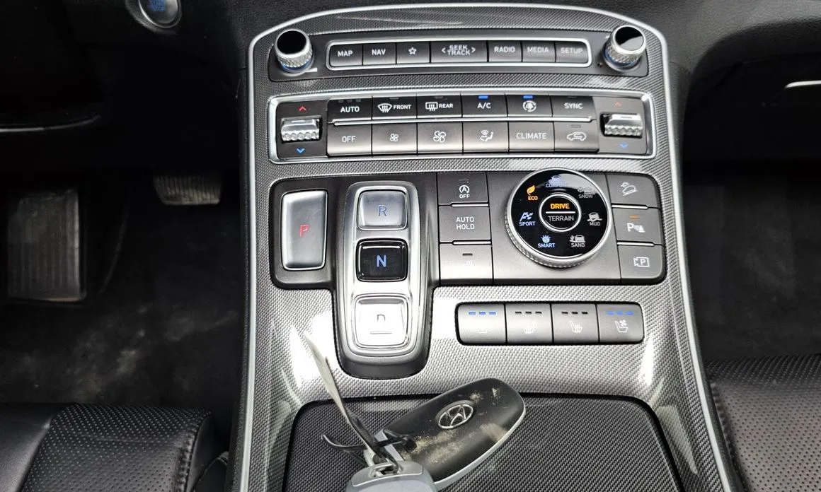 Hyundai Santafe — фото 6