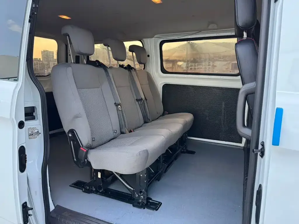 Ford Transit 2021 из CN, фото 6