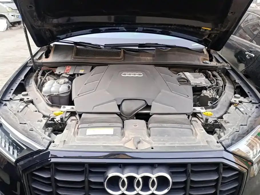 Audi Q7 — фото 4