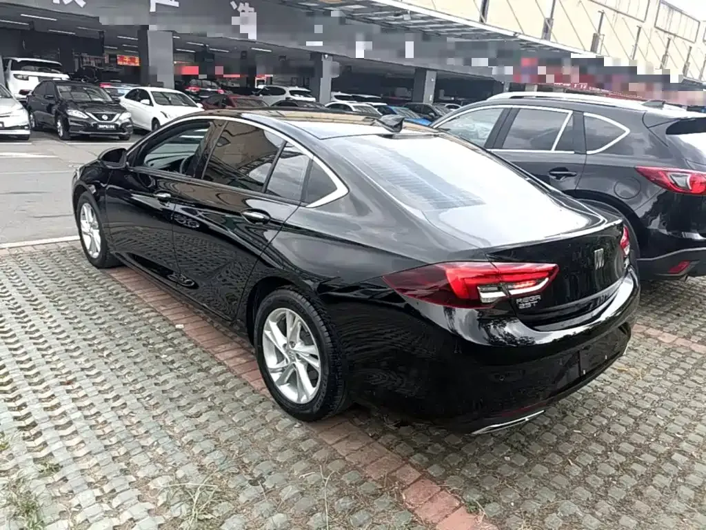 Buick Regal — фото 9