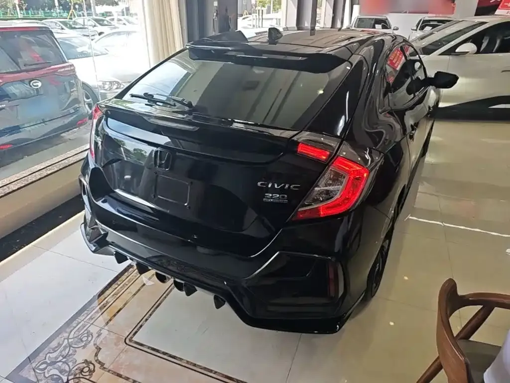 Honda Civic — фото 2