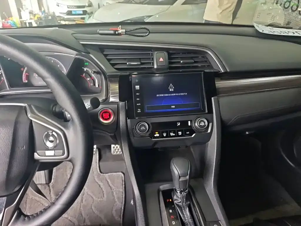 Honda Civic — фото 6