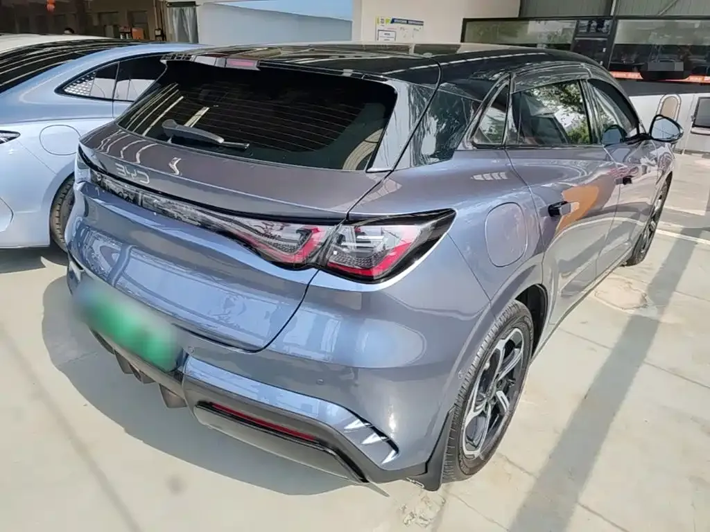 BYD Seal 06GT — фото 3