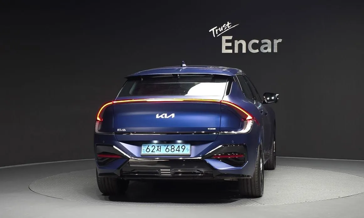 Kia EV6 — фото 2