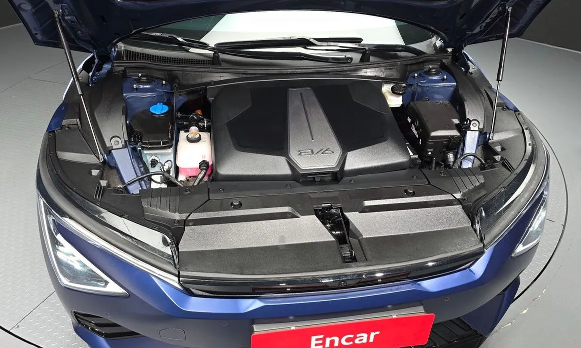 Kia EV6 — фото 6