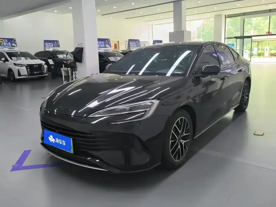BYD Seal 07 DM-i — фото 1