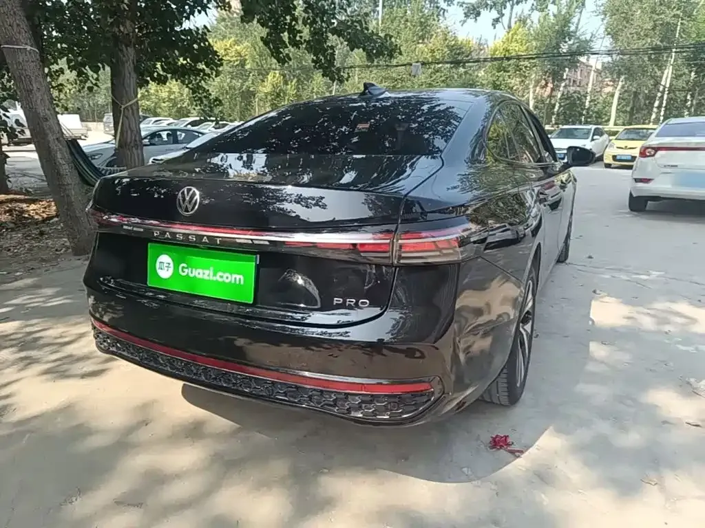 Volkswagen Passat — фото 7