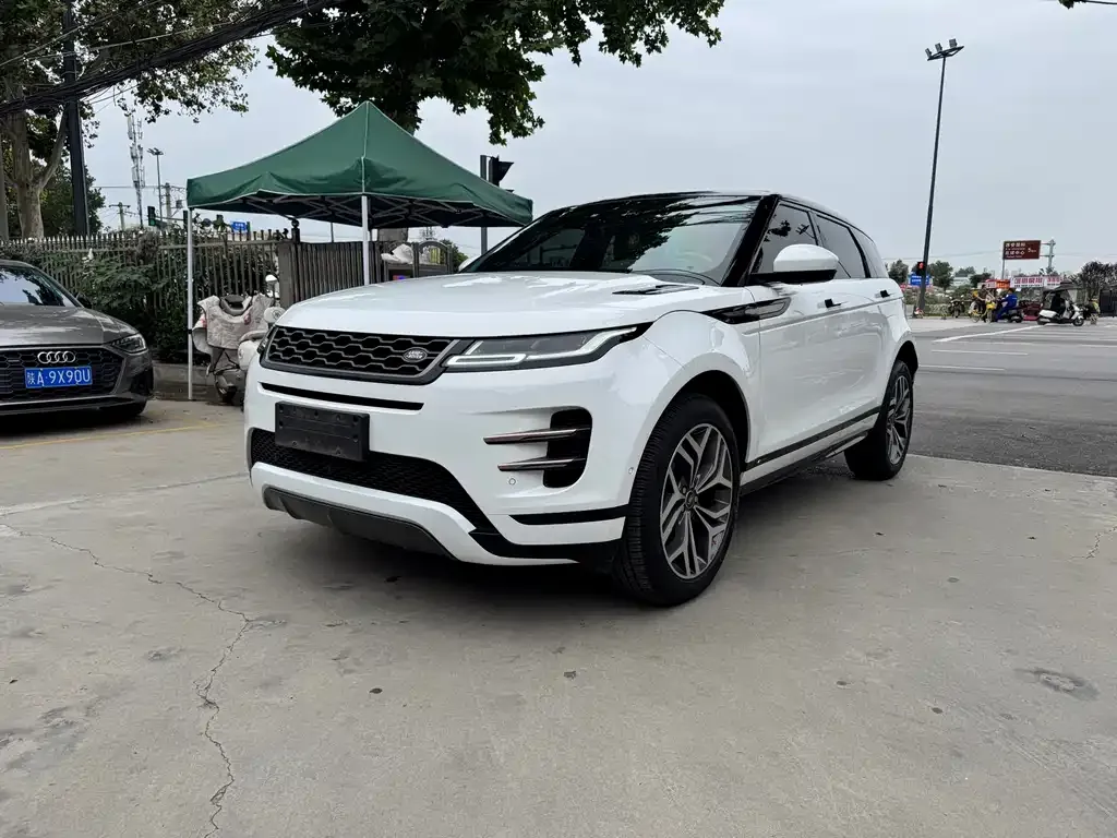 Land Rover Evoque — фото 1