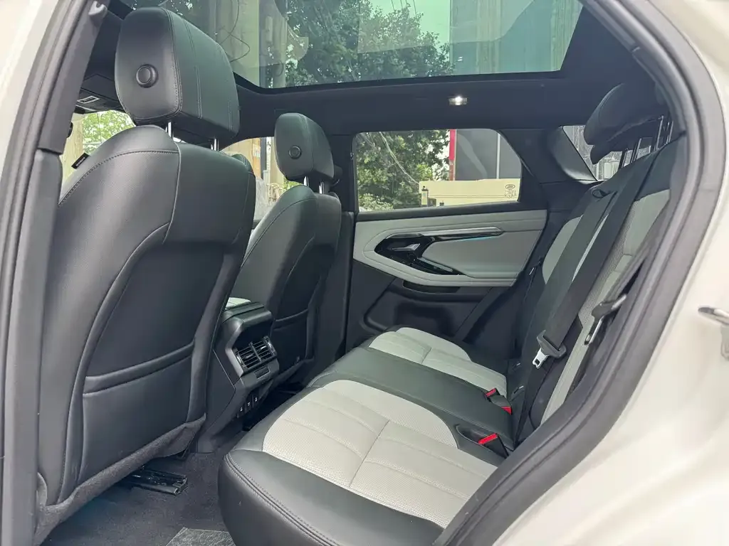 Land Rover Evoque — фото 5