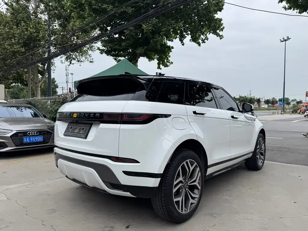 Land Rover Evoque — фото 7