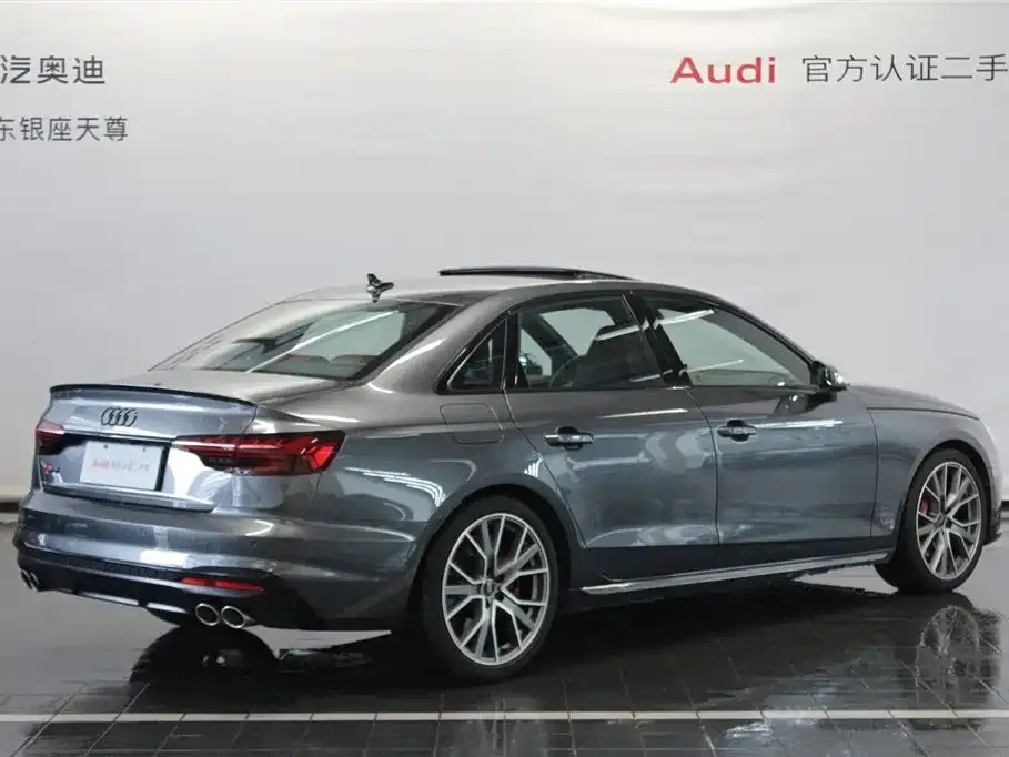 Audi S4 — фото 4