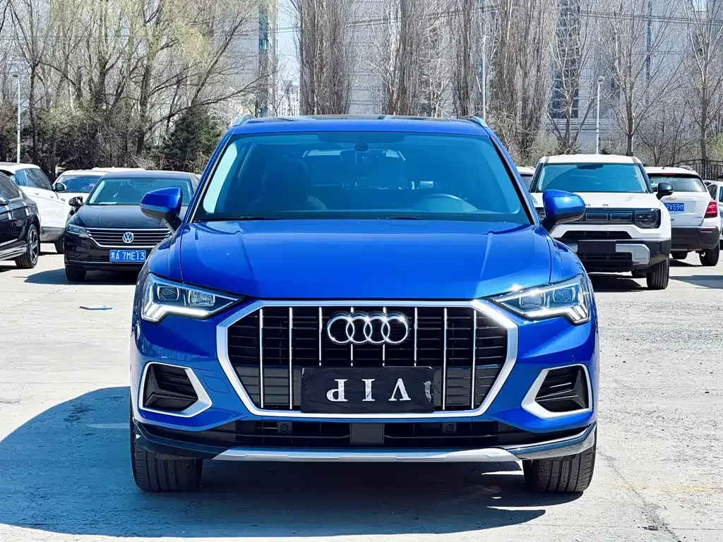 Audi Q3 — фото 9