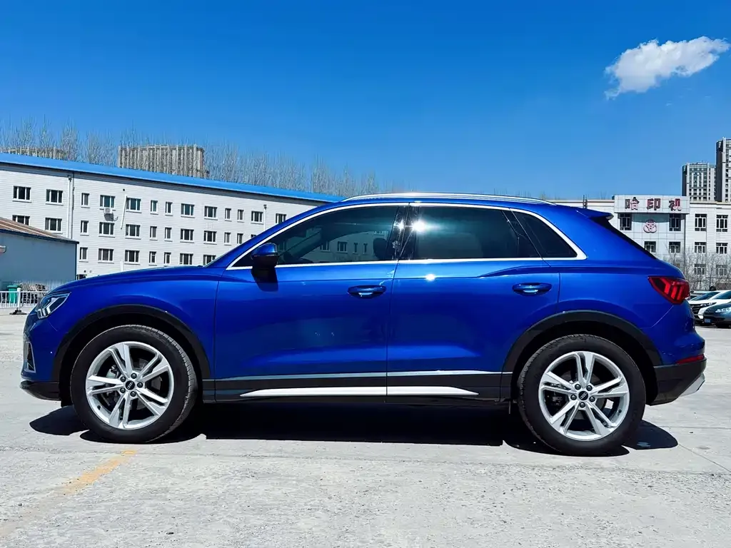 Audi Q3 — фото 3