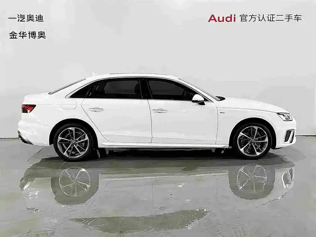Audi A4L 2024 из CN, фото 4