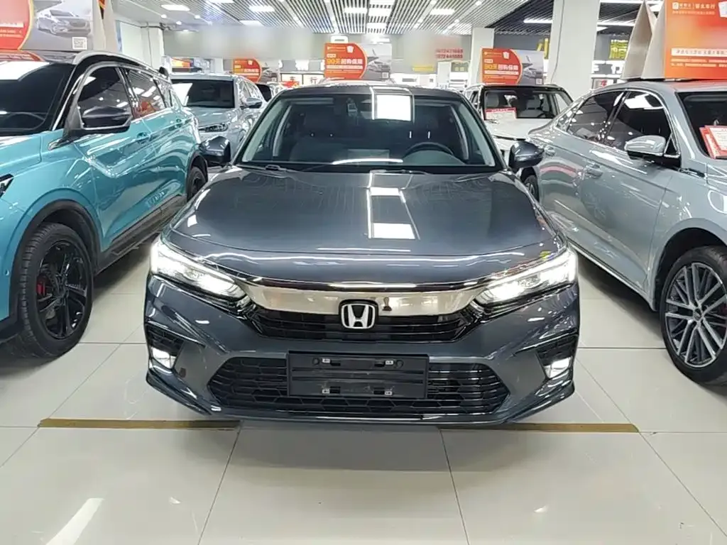 Honda Civic — фото 10