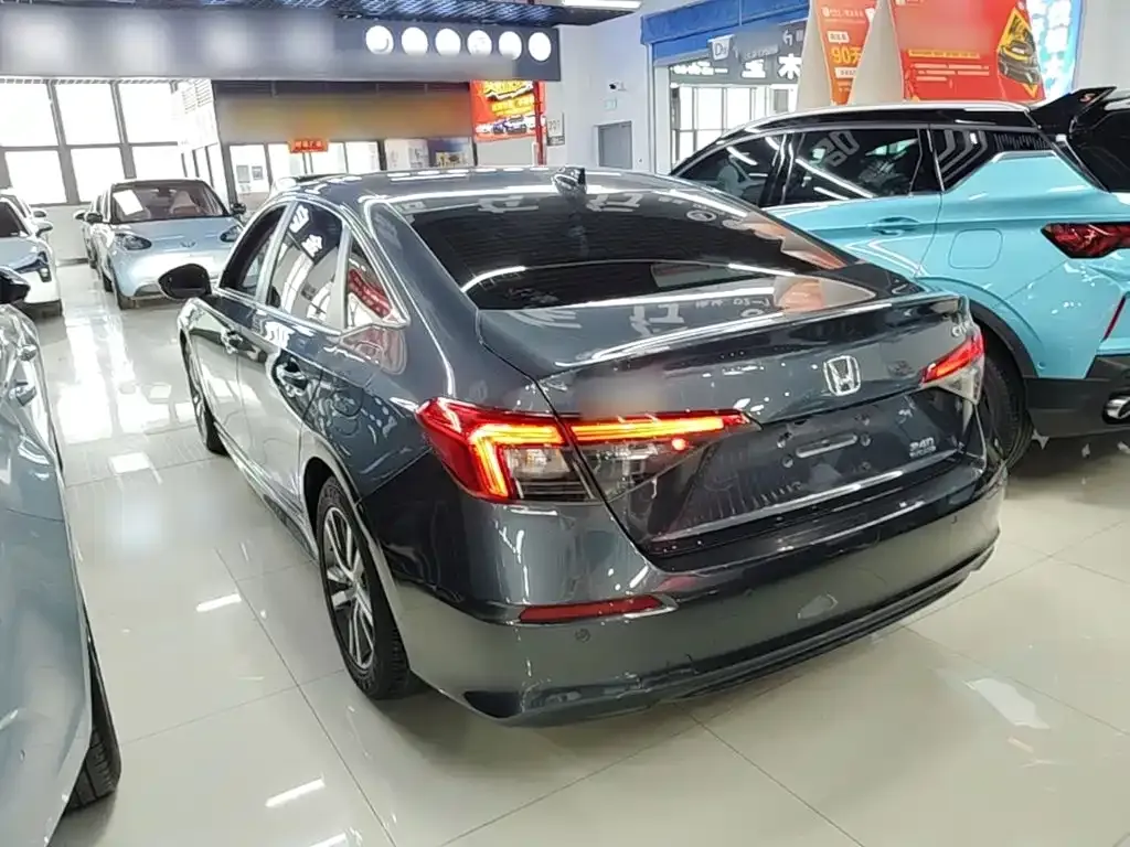 Honda Civic — фото 6