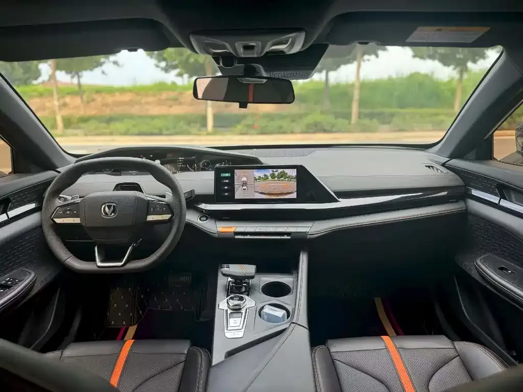 Changan UNI-V 2024 из CN, фото 7