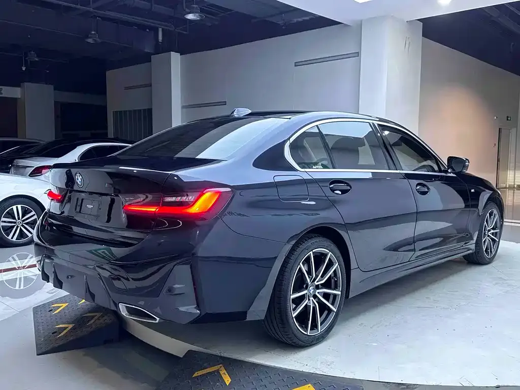 BMW 3 Series — фото 5