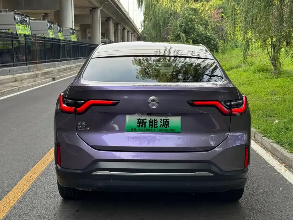NIO EC6 — фото 10