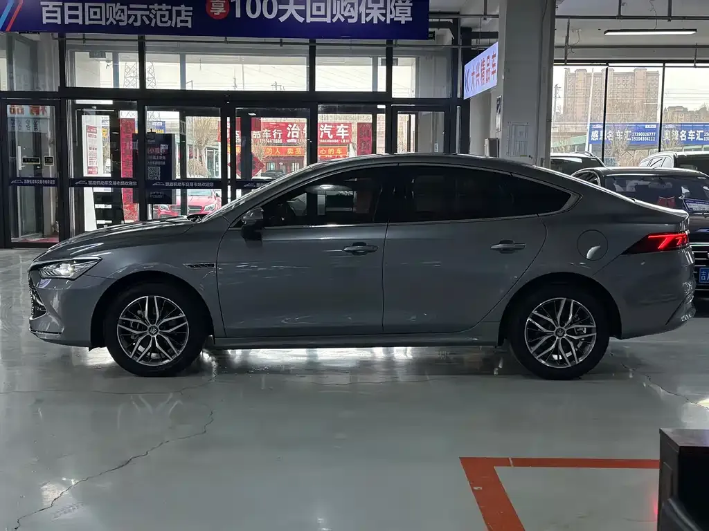 BYD Qin PLUS — фото 10