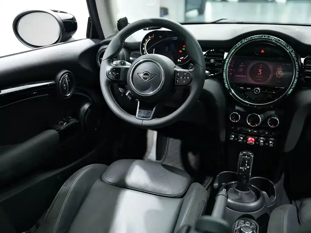 MINI Cooper (3-door) — фото 10