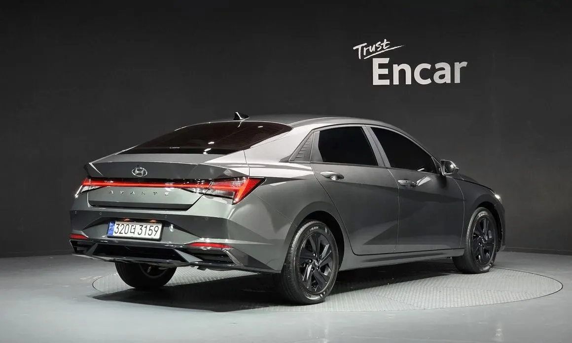 Hyundai AVANTE — фото 8