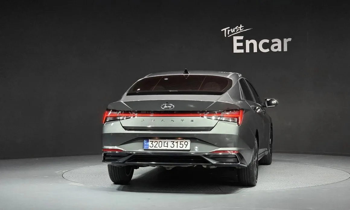 Hyundai AVANTE — фото 4
