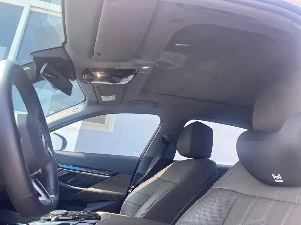 BMW i5 2024 из CN, фото 9