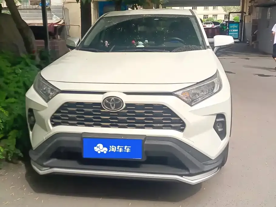 Toyota RAV4 2024 из CN, фото 9