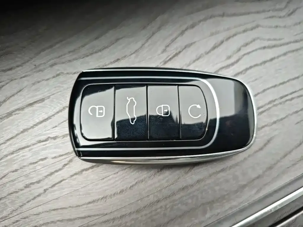 Chery Tiggo 8 PRO — фото 2