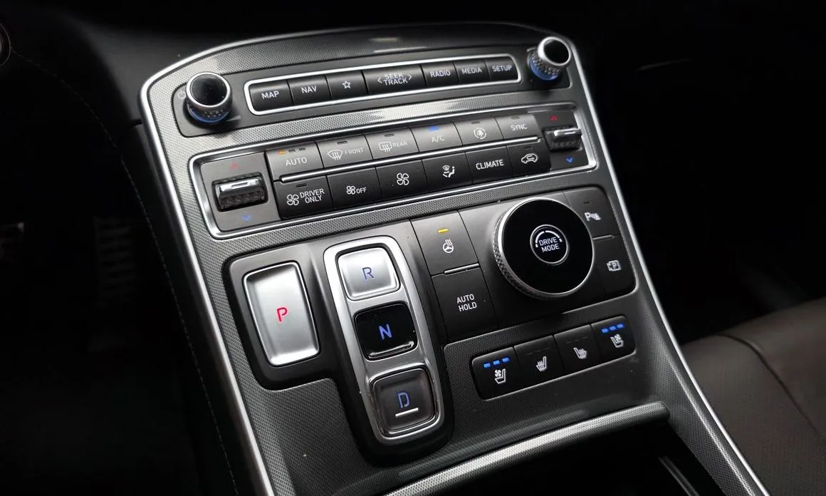 Hyundai Santafe 2023 из KR, фото 7