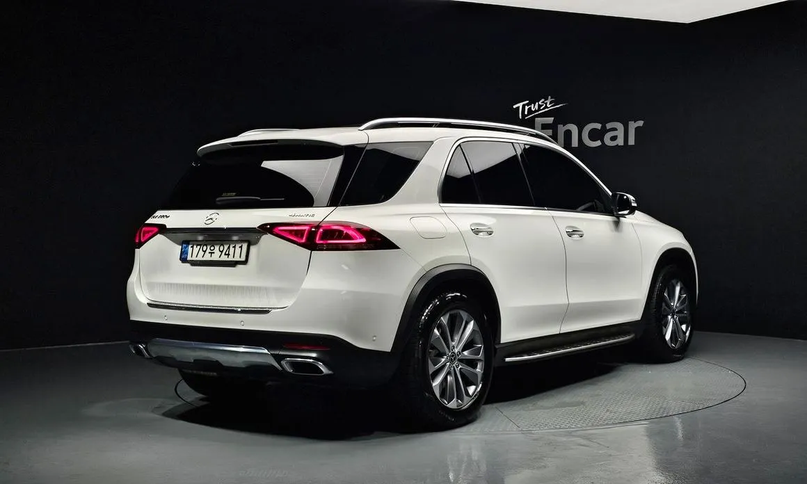 Mercedes-Benz GLE-Class — фото 2
