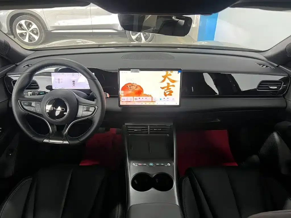 BYD Seal 06 — фото 9