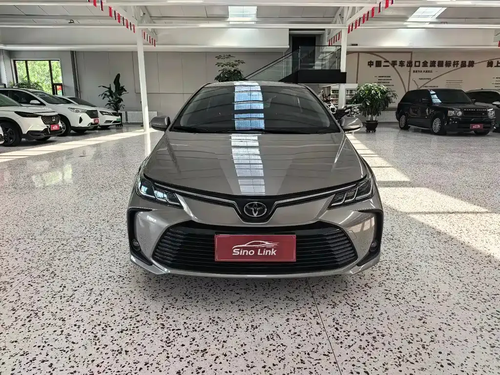 Toyota Corolla — фото 3