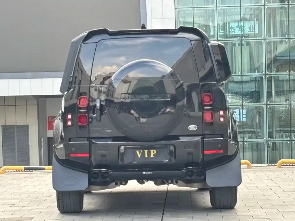 Land Rover Defender — фото 5