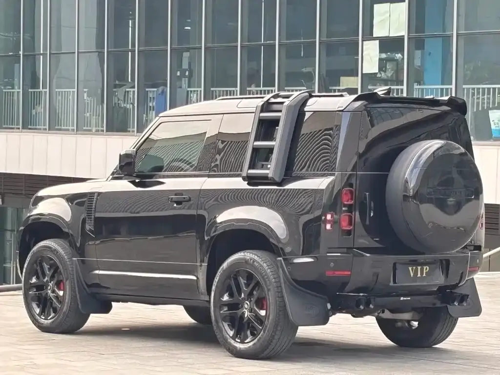 Land Rover Defender — фото 4