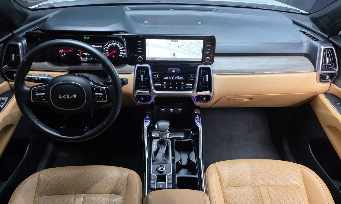 Kia Sorento 2023 из KR, фото 3