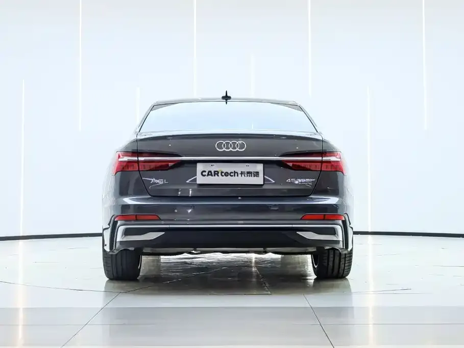 Audi A6L — фото 5