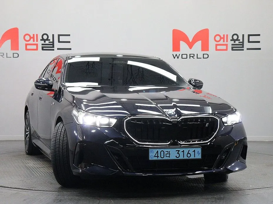 BMW i5 — фото 4