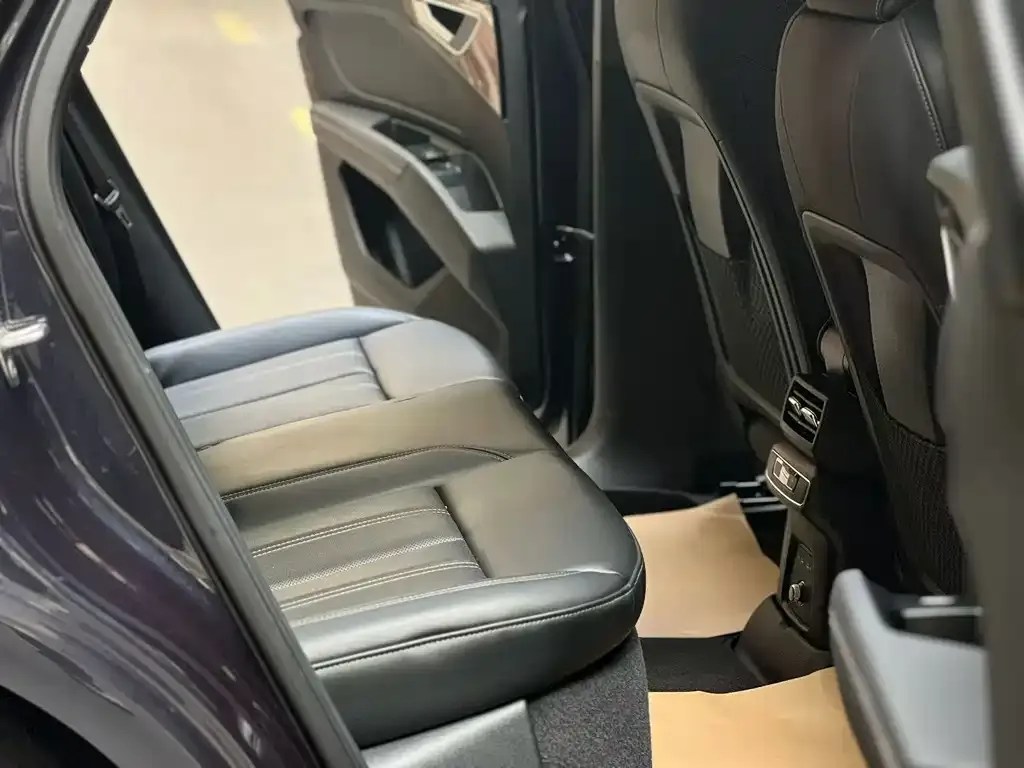 Audi Q4 e-tron 2024 из CN, фото 2
