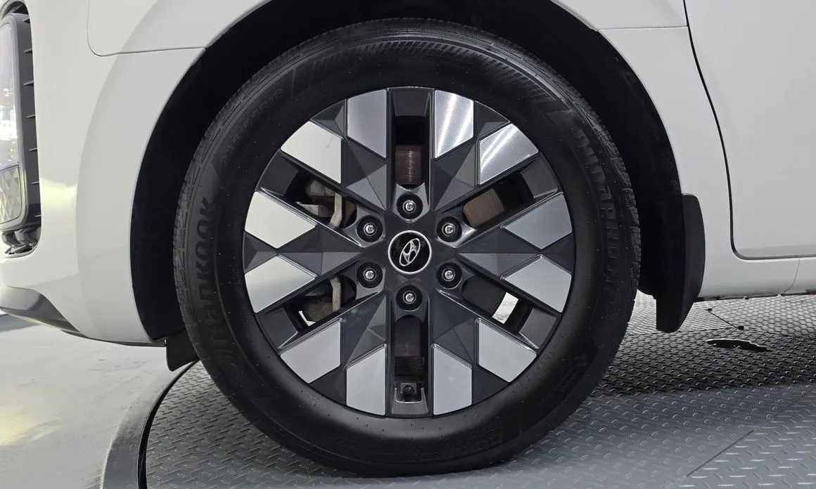 Hyundai Staria — фото 10