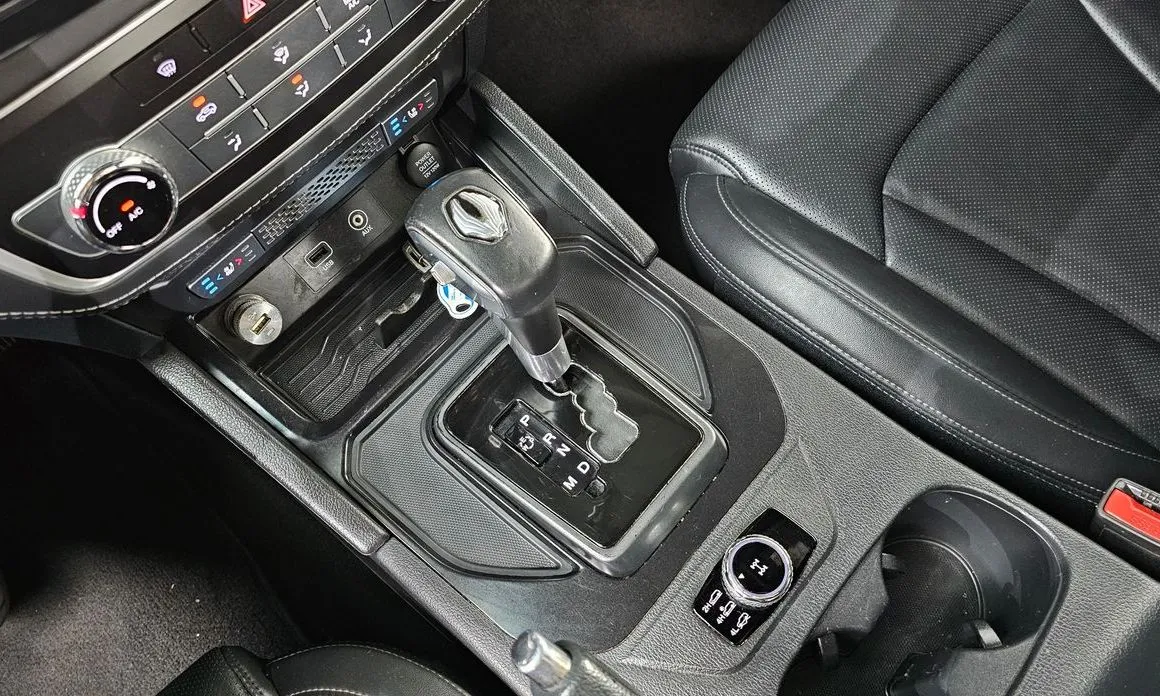 KG Mobility (Ssangyong) Rexton — фото 9