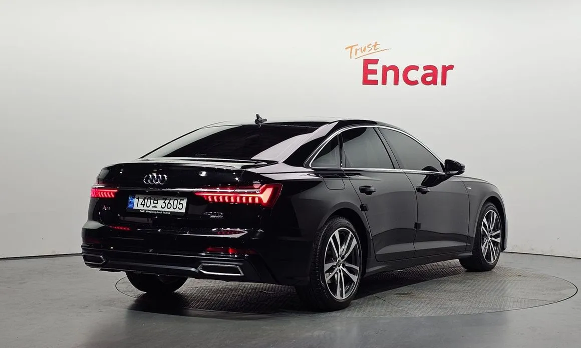 Audi A6 — фото 10