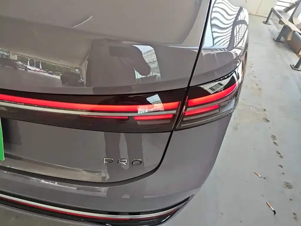 Volkswagen Passat — фото 5