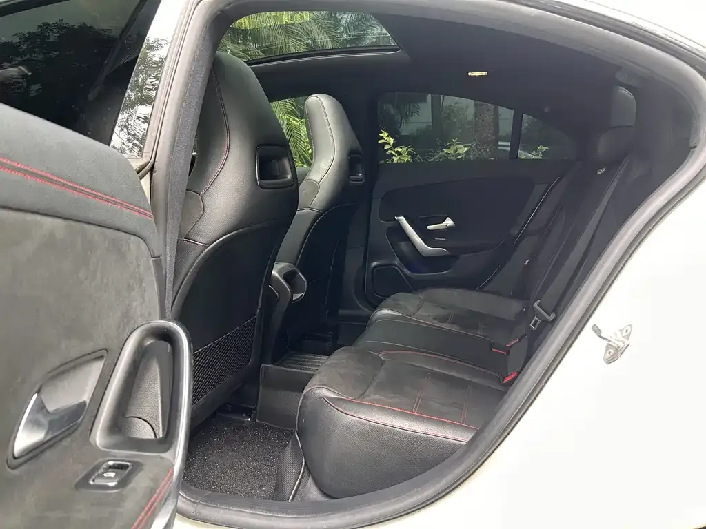 Mercedes-Benz CLA (Import) — фото 2