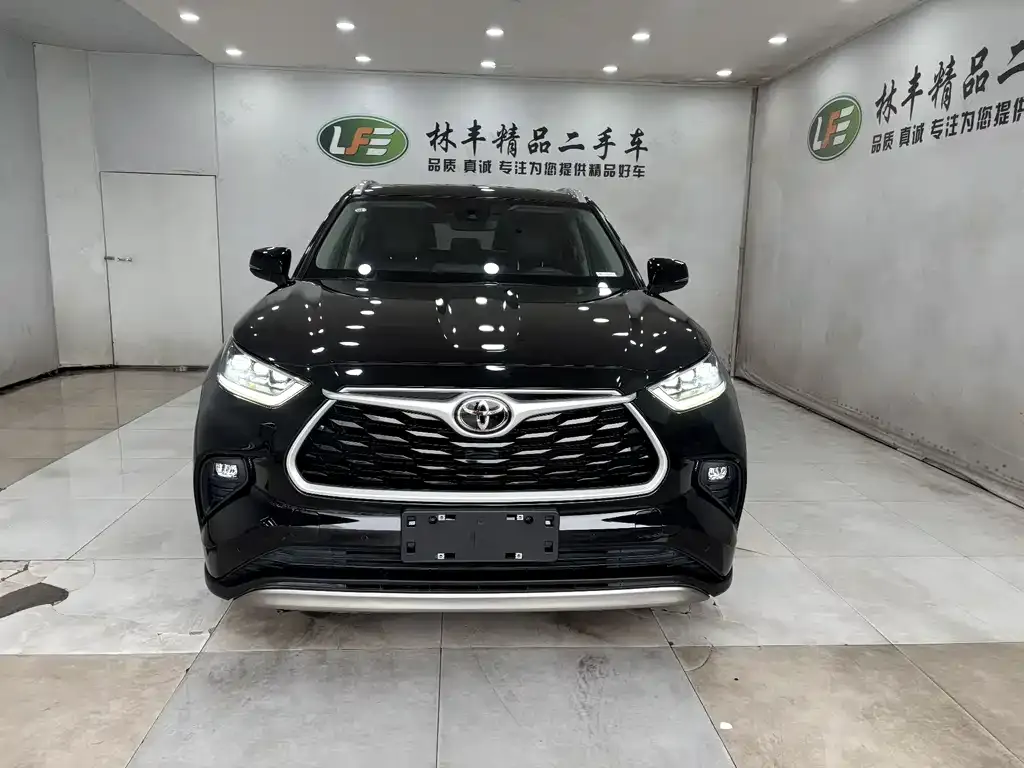 Toyota Highlander 2024 из CN, фото 3