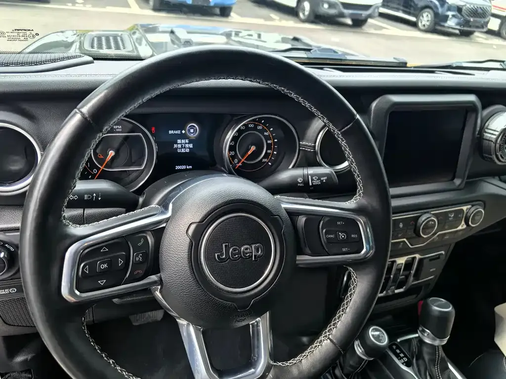 Jeep Gladiator 2023 из CN, фото 4